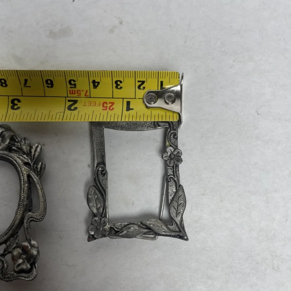 Lot Of 2 Vintage Mini Pewter Taiwan‎ Photo Frames Floral Design